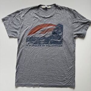 THE‎ UPLIFTERS RANCH Its Cooler in the Grand Canyon Tee Shirt Medium Gray SoCal